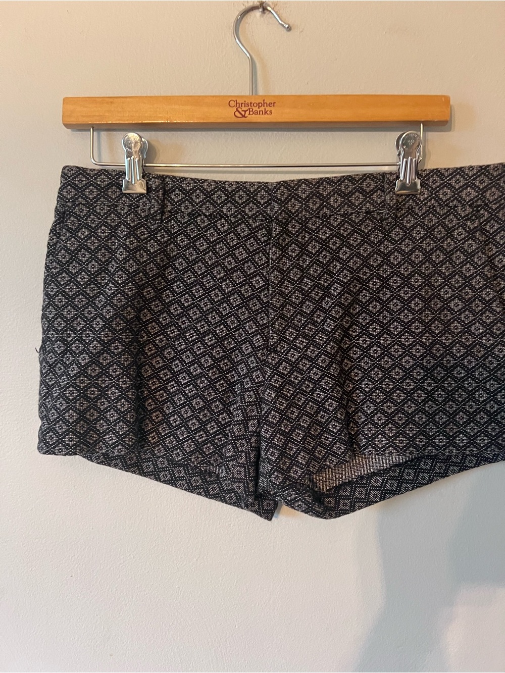 Banana Republic Black & White Diamond-Print Women's Shorts